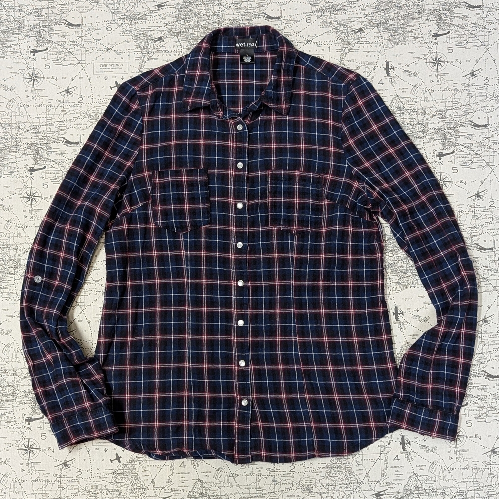Wet Seal Navy and Red Plaid Flannel Shirt With Pearl Snap Buttons Size Large